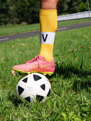 V Shin Pad Holder