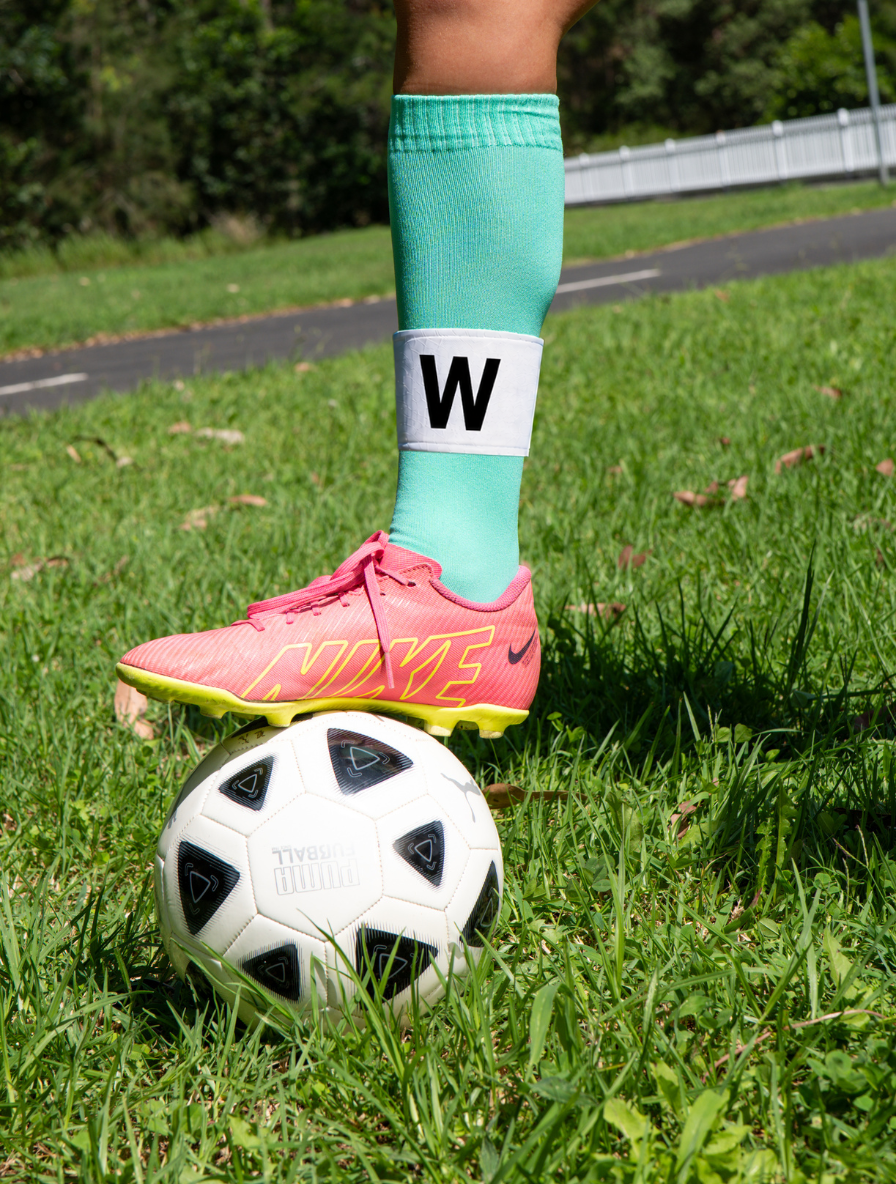 W Shin Pad Holder